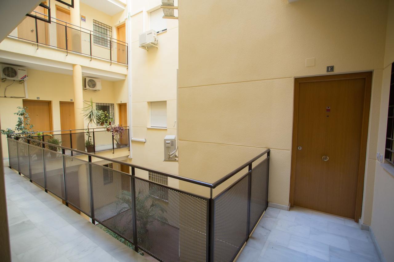Suncity Studio Peña Málaga Exterior foto