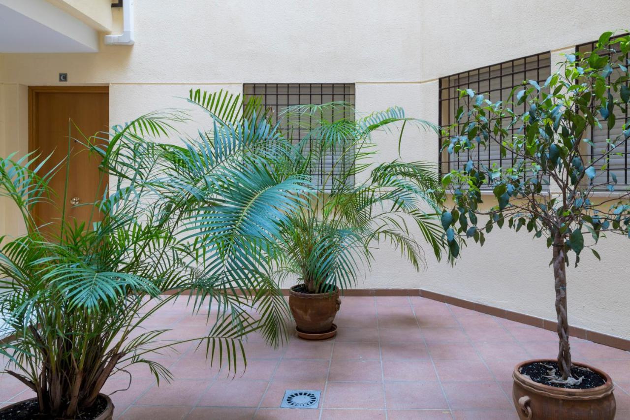 Suncity Studio Peña Málaga Exterior foto